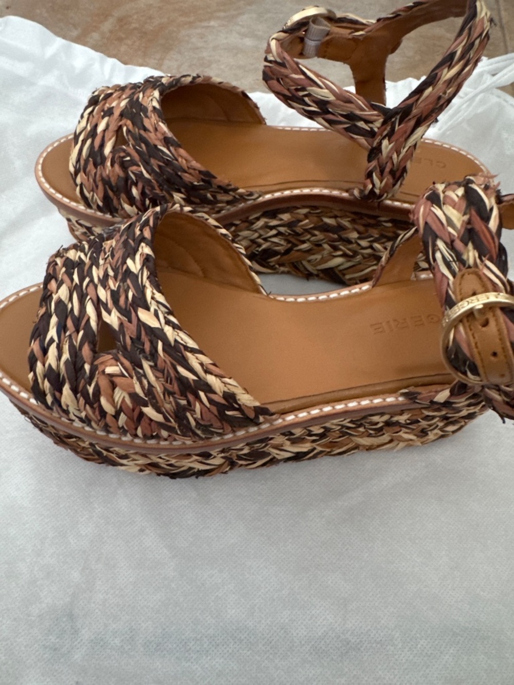 Shoes - Picture 2 of 6